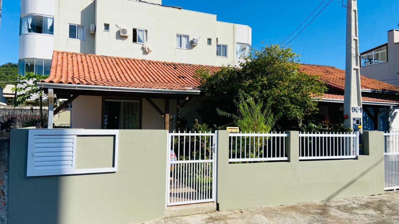 Para Desfutar Com A Familia Bombinhas Exterior photo